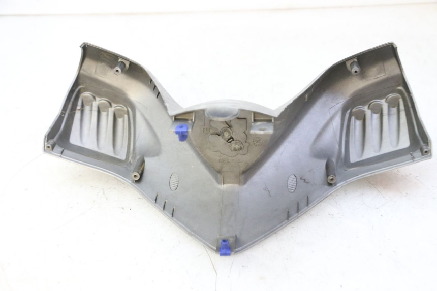 photo de VOORSTE STUURKAP PEUGEOT ELYSTAR 50 (2002 - 2014) - Bevestigingspunten