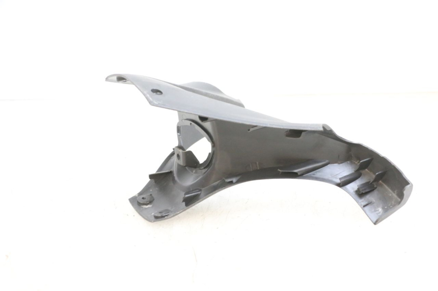 photo de VOORSTE STUURKAP SYM GTS EVO 125 (2009 - 2013) - Detail van het onderdeel