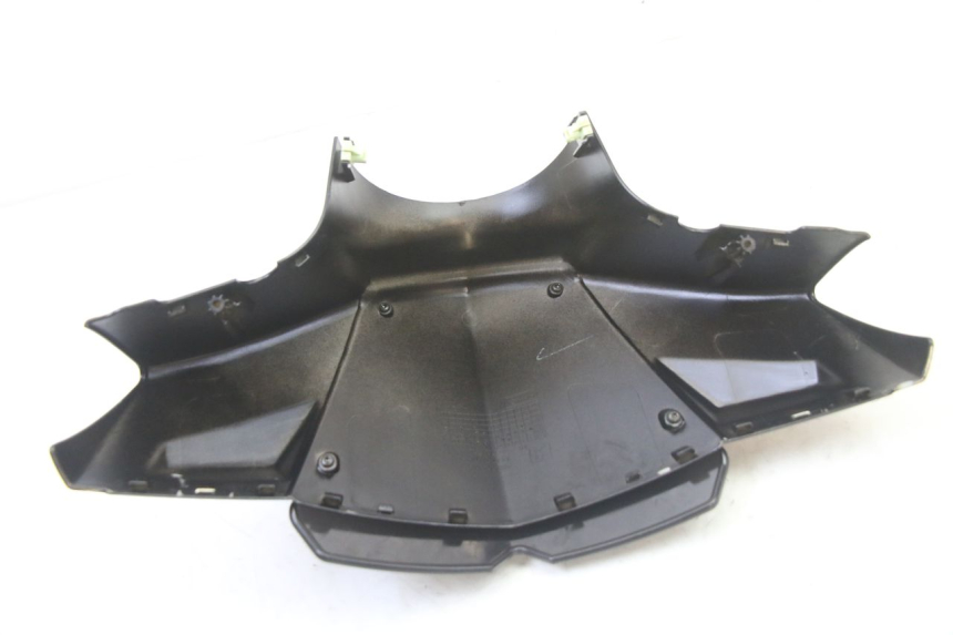 photo de VOORSTE STUURKAP PEUGEOT KISBEE 2T 50 (2010 - 2017) - Overzicht