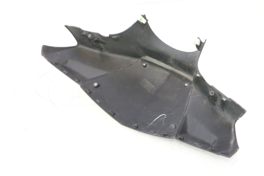 photo de VOORSTE STUURHOES PEUGEOT KISBEE 4T 50 (2023 - 2026) - Bevestigingspunten