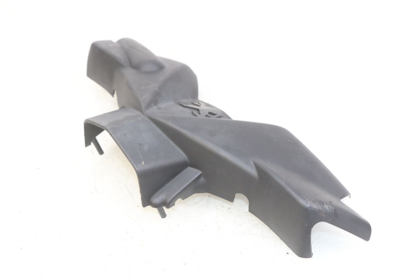 photo de VOORSTE STUURKAP PEUGEOT LUDIX 50 (2005 - 2007) - Detail van het onderdeel