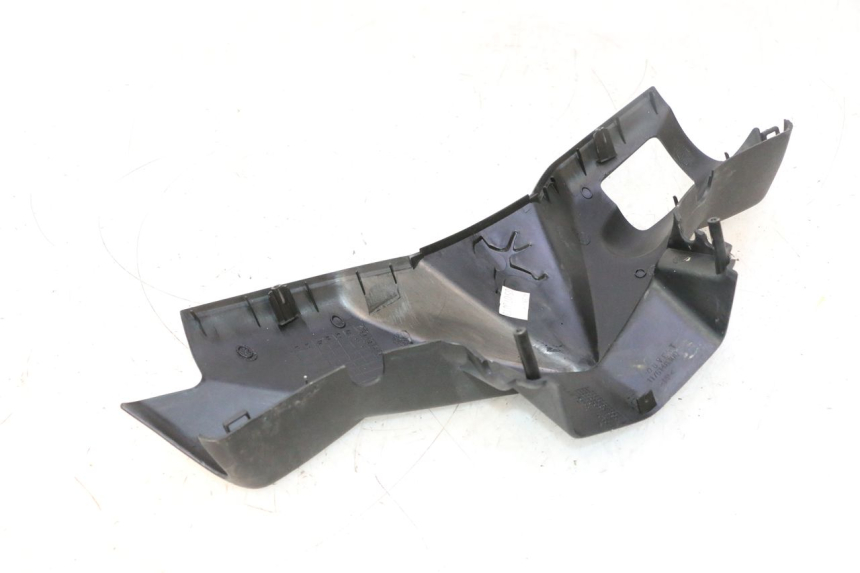 photo de VOORSTE STUURHOES PEUGEOT LUDIX PRO 2T 50 (2010 - 2017) - Bevestigingspunten