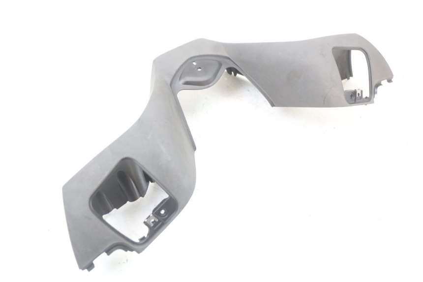 photo de VOORSTE STUURKAP PIAGGIO MP3 LT 400 (2007 - 2012) - Zoom op gebruiksstaat