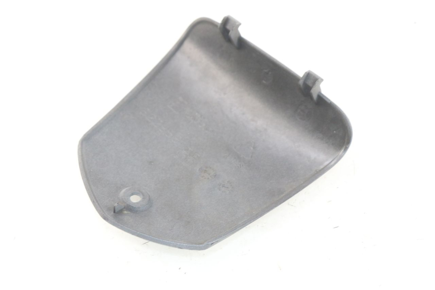 photo de VOORSTE STUURKAP PIAGGIO MP3 125 (2006 - 2014) - Detail van het onderdeel