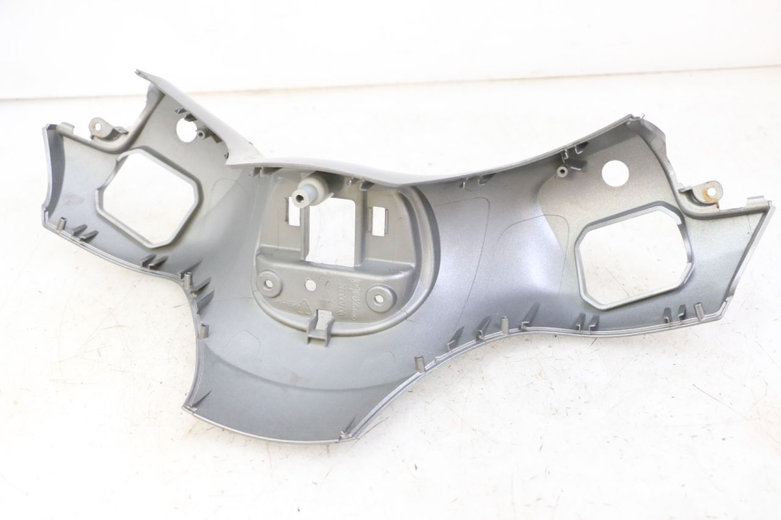 photo de VOORSTE STUURKAP PIAGGIO MP3 500 (2014 - 2017) - Overzicht