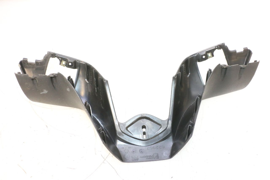 photo de VOORSTE STUURKAP PIAGGIO MP3 125 (2006 - 2014) - Technische close-up