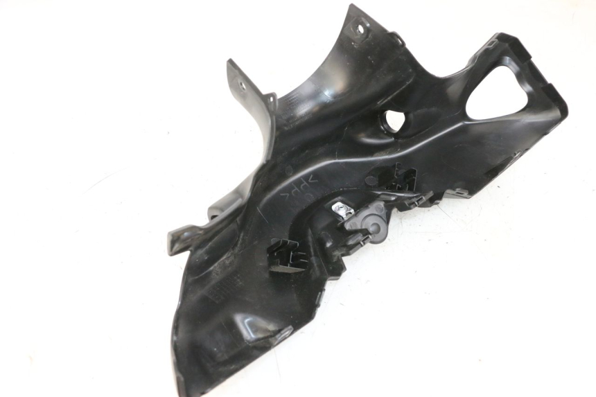 photo de VOORSTE STUURKAP YAMAHA NEO'S CORE 1 (2022 - 2026) - Detail van het onderdeel