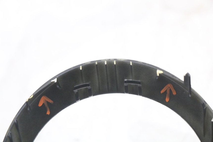 photo de VOORSTE STUURKAP PEUGEOT DJANGO 125 (2014 - 2017) - Staat van het oppervlak