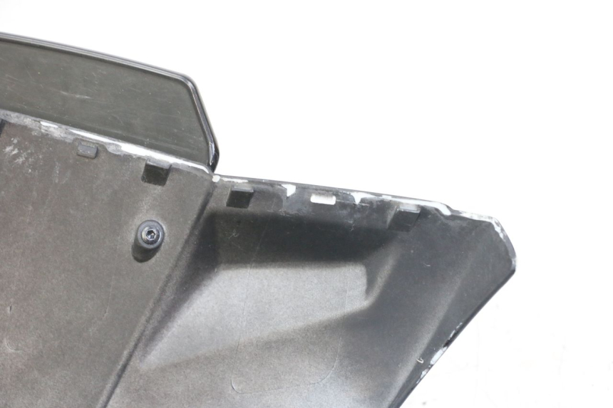 photo de VOORSTE STUURKAP PEUGEOT KISBEE 4T 50 (2018 - 2022) - Zoom op gebruiksstaat