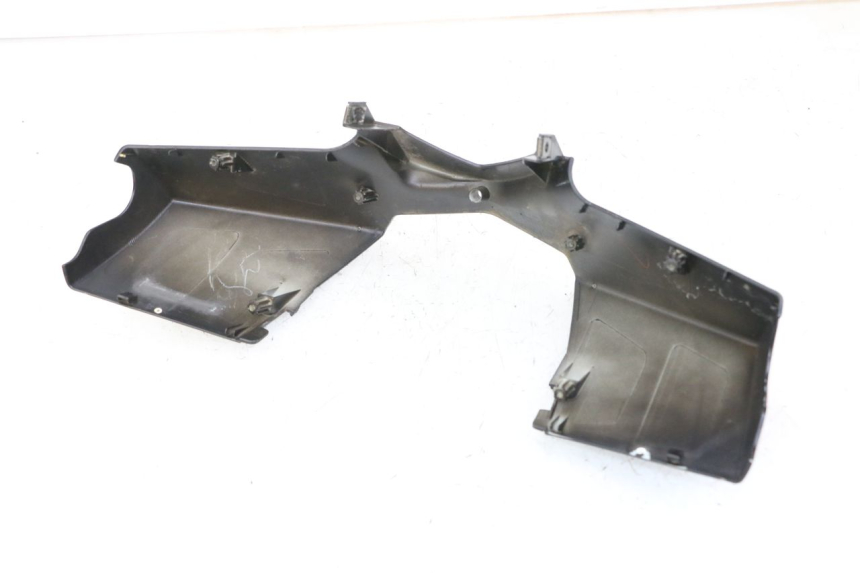 photo de VOORSTE STUURKAP PEUGEOT VIVACITY 125 (2010 - 2017) - Andere kijkhoek