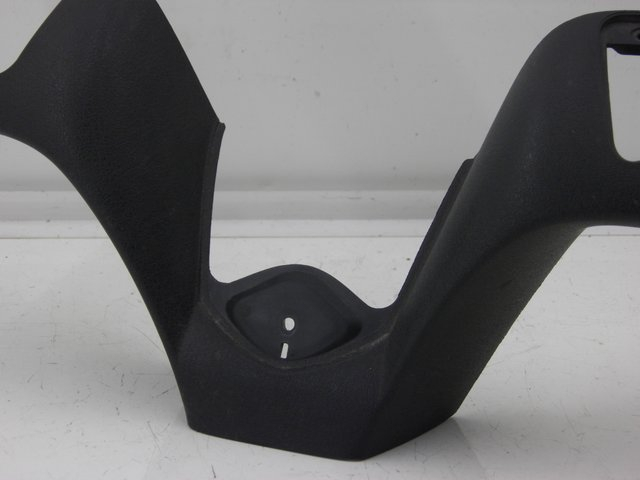 photo de VOORSTE STUURKAP PIAGGIO MP3 125 (2006 - 2014) - Technische close-up