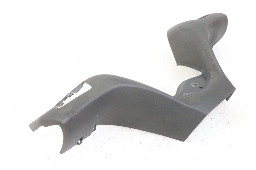 photo de VOORSTE STUURKAP PIAGGIO MP3 125 (2006 - 2014) - Overzicht