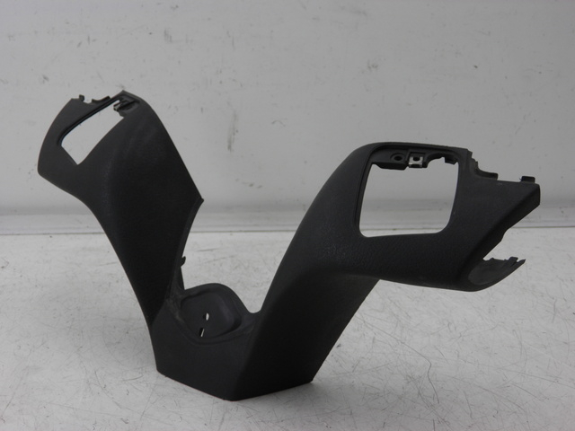 photo de VOORSTE STUURKAP PIAGGIO MP3 RL 125 (2008 - 2009) - Hoofdaanzicht