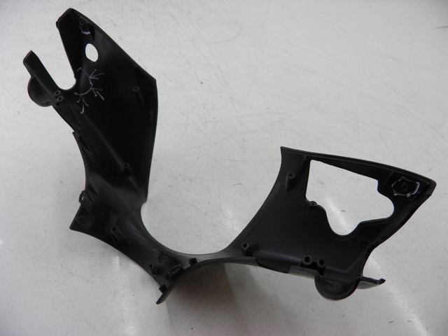 photo de VOORSTE STUURKAP PIAGGIO ZIP 4T 50 (2001 - 2008) - Detail van het onderdeel