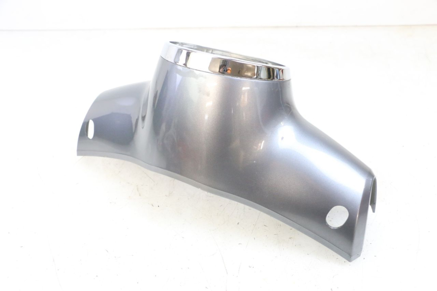 photo de VOORSTE STUURKAP EFUN PUSA 1 - Kenmerkende details