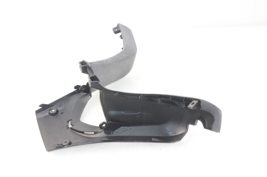 photo de VOORSTE STUURKAP DAELIM S3 125 (2010 - 2017) - Zoom op gebruiksstaat