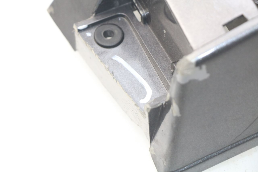 photo de VOORSTE STUURKAP PEUGEOT SC 50 (1988 - 1992) - Gecontroleerd onderdeel