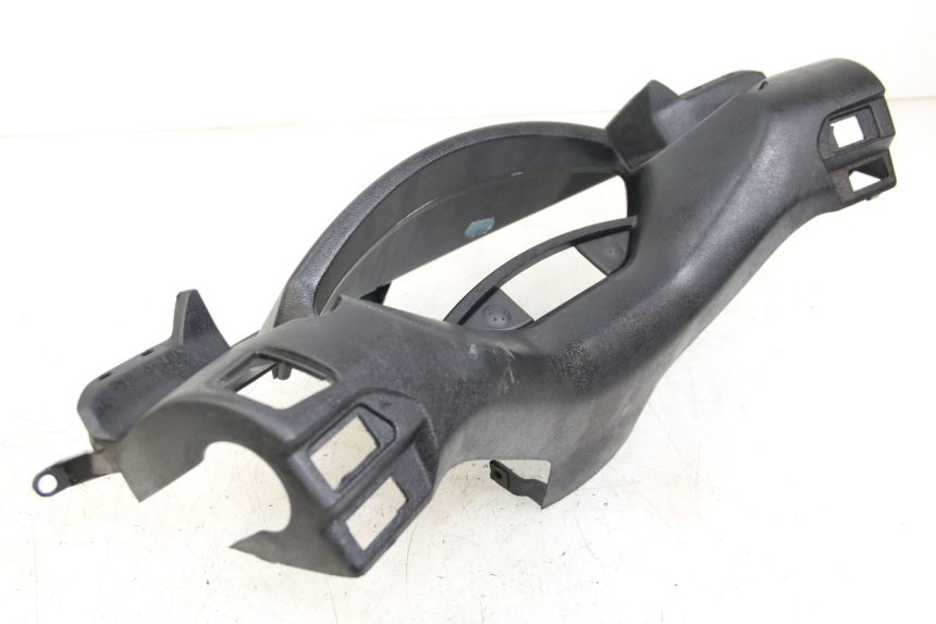 photo de VOORSTE STUURKAP MBK SKYCRUISER 125 (2006 - 2009) - Detail van het onderdeel