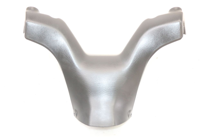 photo de VOORSTE STUURKAP SUZUKI BURGMAN 125 (2018 - 2021) - Detail van het onderdeel