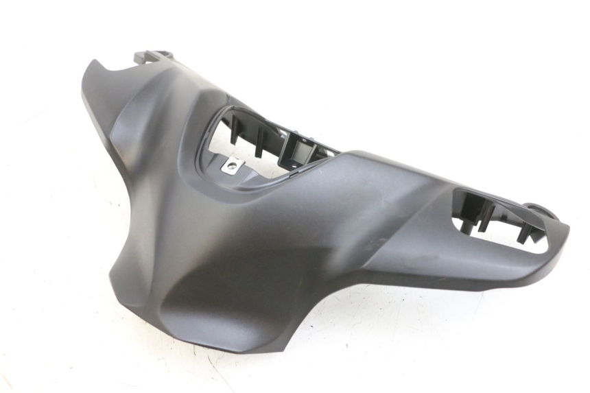 photo de VOORSTE STUURHOES YAMAHA TRICITY 300 (2020 - 2024) - Hoofdaanzicht