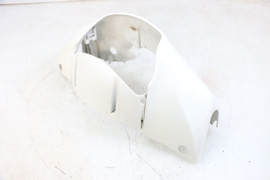 photo de VOORSTE STUURKAP PEUGEOT TWEET PRO EFI 4T 50 (2021 - 2022) - Bevestigingspunten