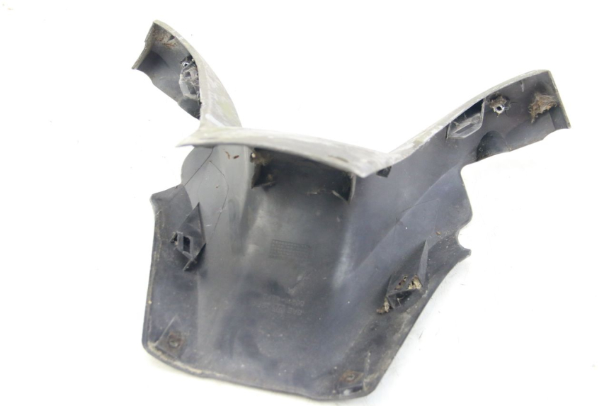 photo de VOORSTE STUURKAP SUZUKI UH BURGMAN 125 (2002 - 2006) - Andere kijkhoek