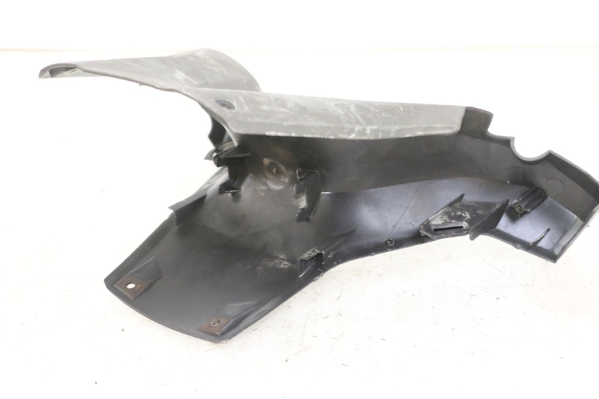 photo de VOORSTE STUURKAP SUZUKI UH BURGMAN 125 (2002 - 2006) - Andere kijkhoek