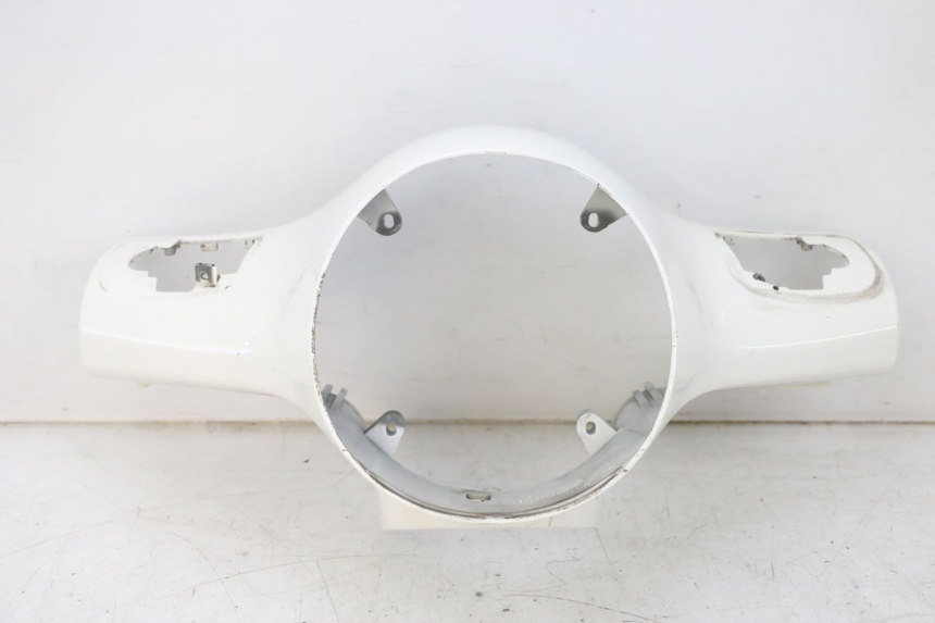 photo de VOORSTE STUURKAP PIAGGIO VESPA GTS SUPER IE 125 (2009 - 2016) - Hoofdaanzicht