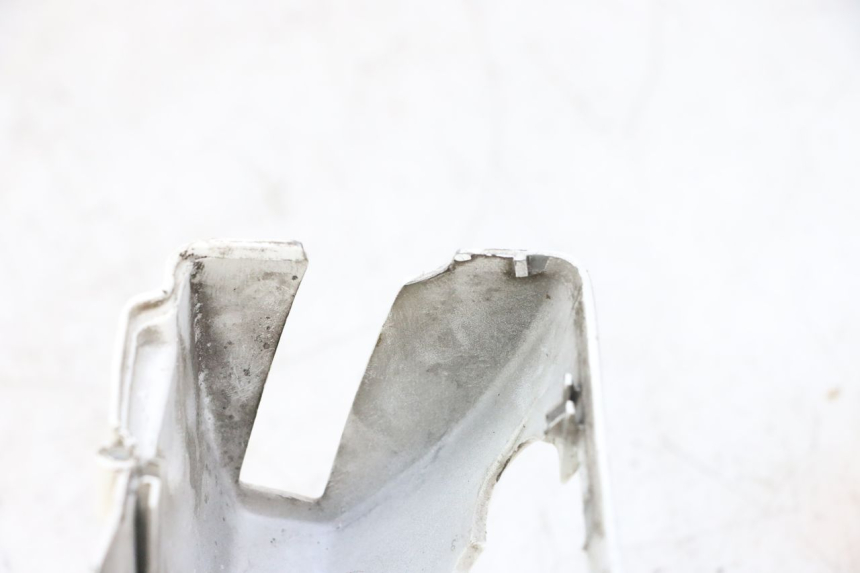 photo de VOORSTE STUURKAP PIAGGIO VESPA GTS SUPER IE 125 (2009 - 2016) - Zoom op gebruiksstaat