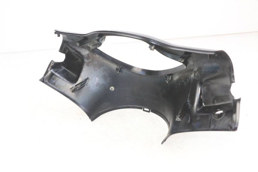 photo de VOORSTE STUURKAP PIAGGIO VESPA PRIMAVERA 2T 50 (2013 - 2018) - Detail van het onderdeel