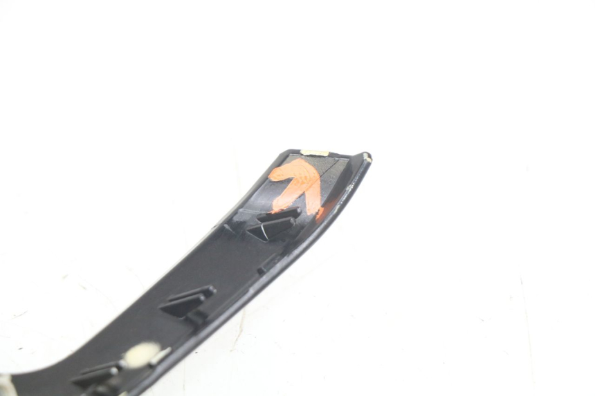 photo de VOORSTE STUURKAP YAMAHA X-MAX XMAX 250 (2006 - 2009) - Andere kijkhoek