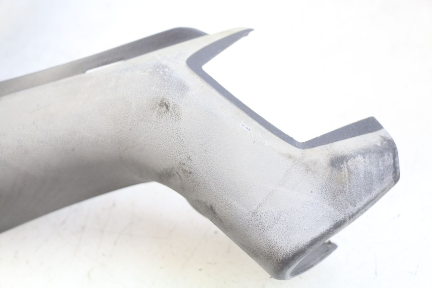 photo de VOORSTE STUURKAP PIAGGIO X9 125 (2000 - 2003) - Detail van het onderdeel