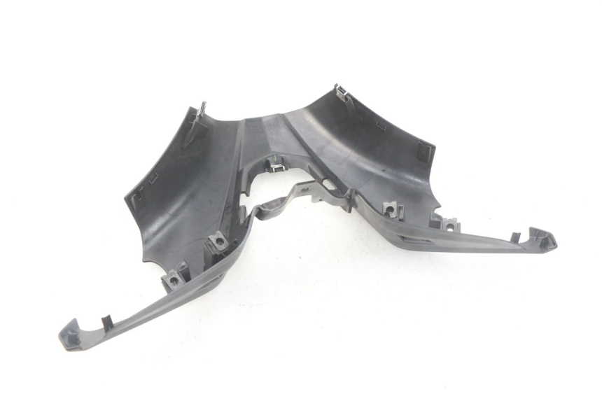 photo de VOORSTE STUURKAP YAMAHA YP T-MAX TMAX 530 (2017 - 2020) - Zoom op gebruiksstaat