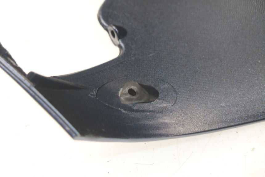 photo de VOORSTE STUURKAP PIAGGIO ZIP 2T 50 (2009 - 2019) - Detail van het onderdeel