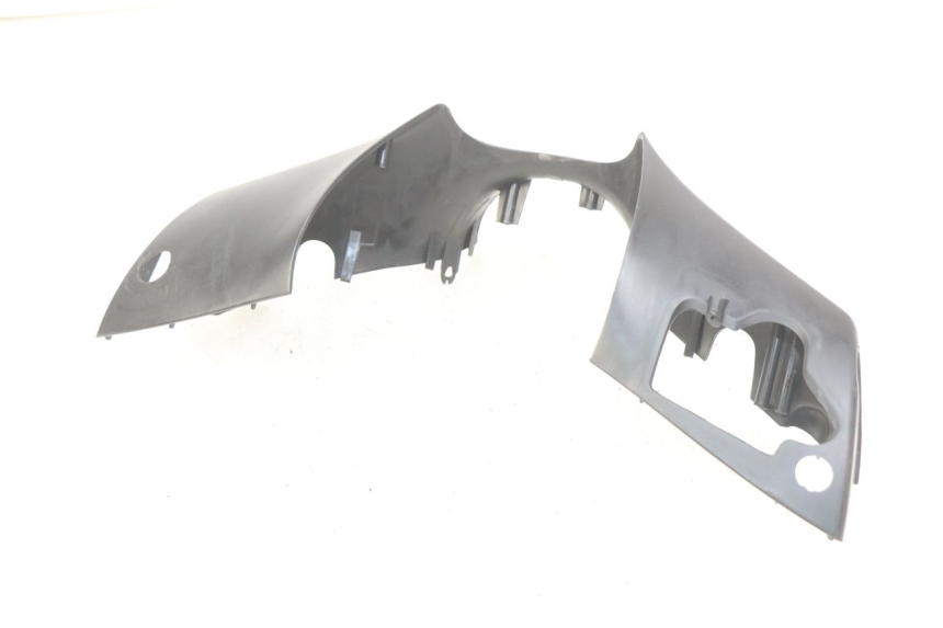 photo de VOORSTE STUURKAP PIAGGIO ZIP 4T 50 (2018 - 2020) - Bevestigingspunten