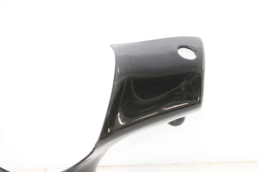 photo de VOORSTE STUURKAP PIAGGIO ZIP 4T 50 (2006 - 2017) - Kenmerkende details