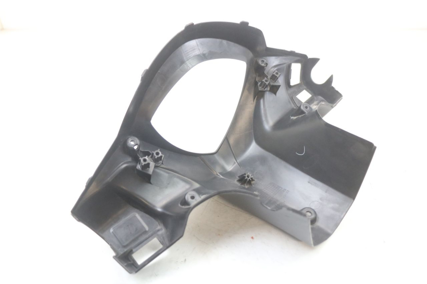 photo de HANDVAT BESCHERMING SCHAKELAAR SUZUKI ADDRESS 110 (2015 - 2020) - Bevestigingspunten