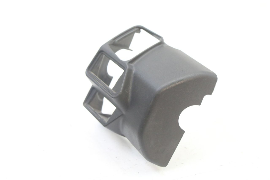 photo de HANDVAT BESCHERMING SCHAKELAAR APRILIA ATLANTIC 125 (2003 - 2009) - Zoom op gebruiksstaat