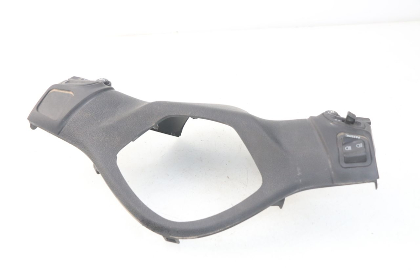 photo de HANDVAT BESCHERMING SCHAKELAAR PIAGGIO LIBERTY IGET 4T 50 (2015 - 2020) - Hoofdaanzicht