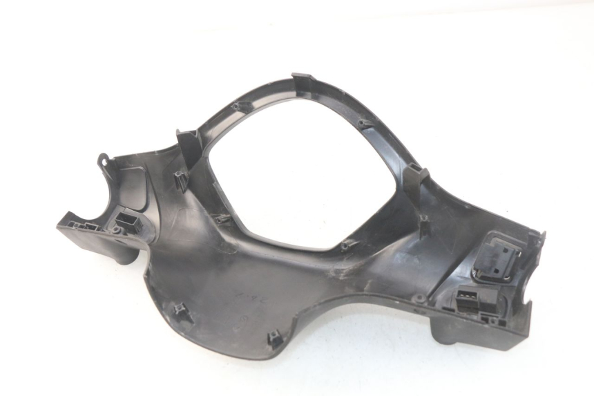 photo de HANDVAT BESCHERMING SCHAKELAAR PIAGGIO LIBERTY IGET 4T 50 (2015 - 2020) - Zoom op gebruiksstaat