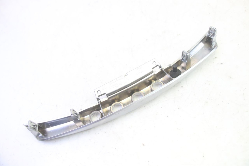 photo de HANDVAT BESCHERMING SCHAKELAAR PIAGGIO MP3 500 (2016 - 2018) - Technische close-up