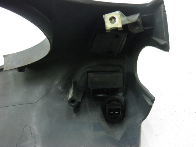 photo de STUURHULS COMMUTATOR PIAGGIO SUPER LX 125 (2000 - 2003) - Staat van het oppervlak