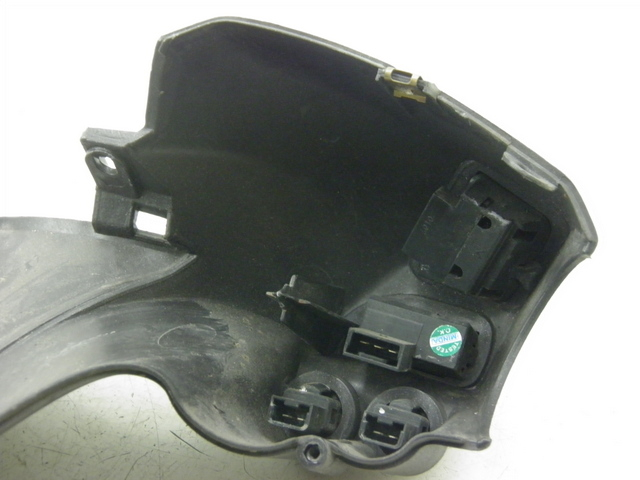 photo de HANDVAT BESCHERMING SCHAKELAAR PIAGGIO X8 STREET 125 (2006 - 2007) - Gecontroleerd onderdeel