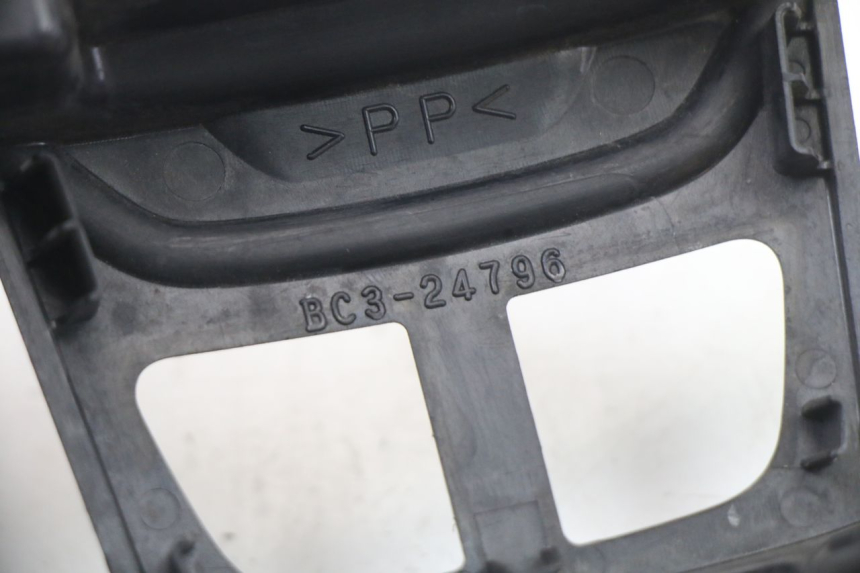 photo de HANDVAT BESCHERMING SCHAKELAAR YAMAHA YP T-MAX TMAX 530 (2017 - 2020) - Technische close-up