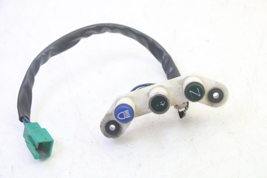 photo de HANDVAT BESCHERMING SCHAKELAAR KYMCO ZING 125 (1997 - 2003) - Hoofdaanzicht