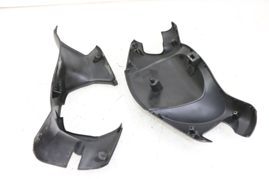 photo de STUURHOES HONDA FES S-WING SWING 125 (2007 - 2015) - Bevestigingspunten