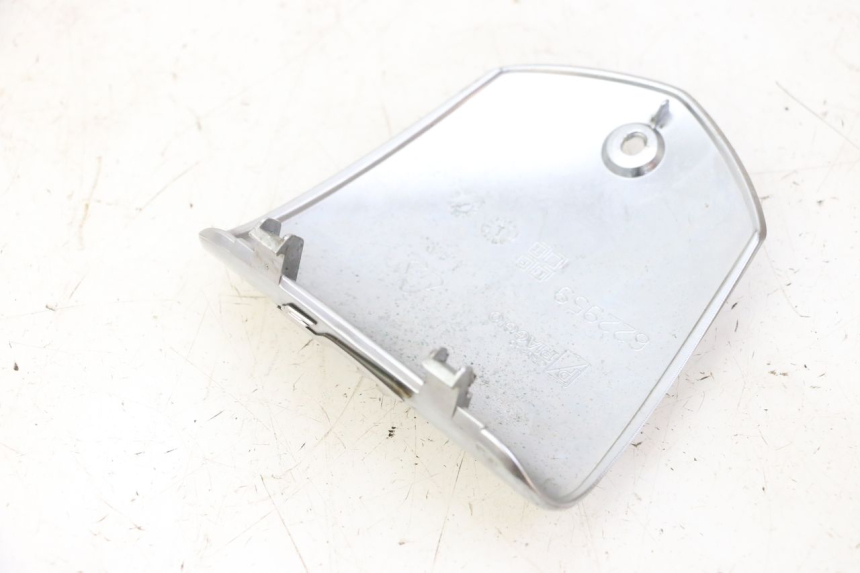 photo de STUURHOES PIAGGIO MP3 RL 250 (2006 - 2010) - Detail van het onderdeel