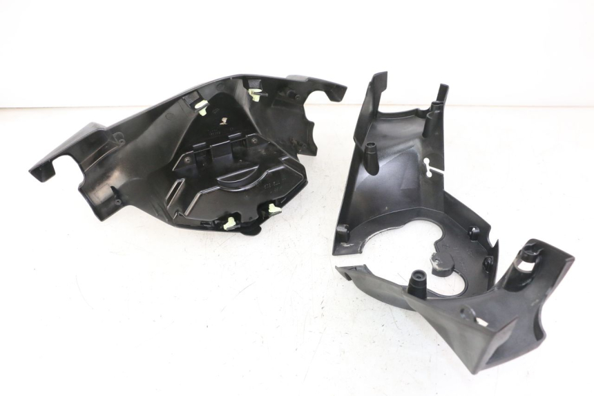 photo de STUURHOES PEUGEOT SATELIS 125 (2010 - 2012) - Gecontroleerd onderdeel