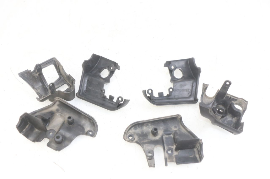 photo de STUURHOES APRILIA SCARABEO LIGHT 125 (2007 - 2011) - Detail van het onderdeel