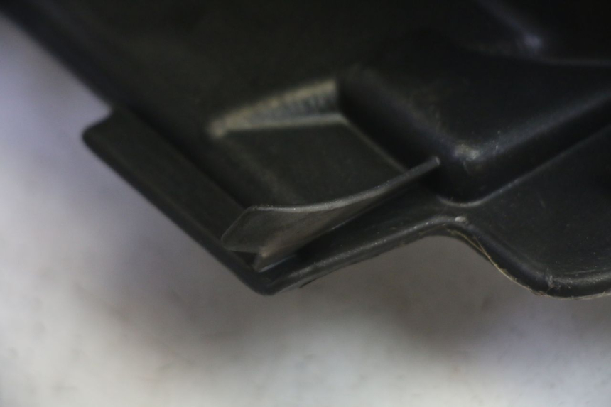 photo de STUURHOES APRILIA SR R 2T LC 50 (2018 - 2021) - Staat van het oppervlak